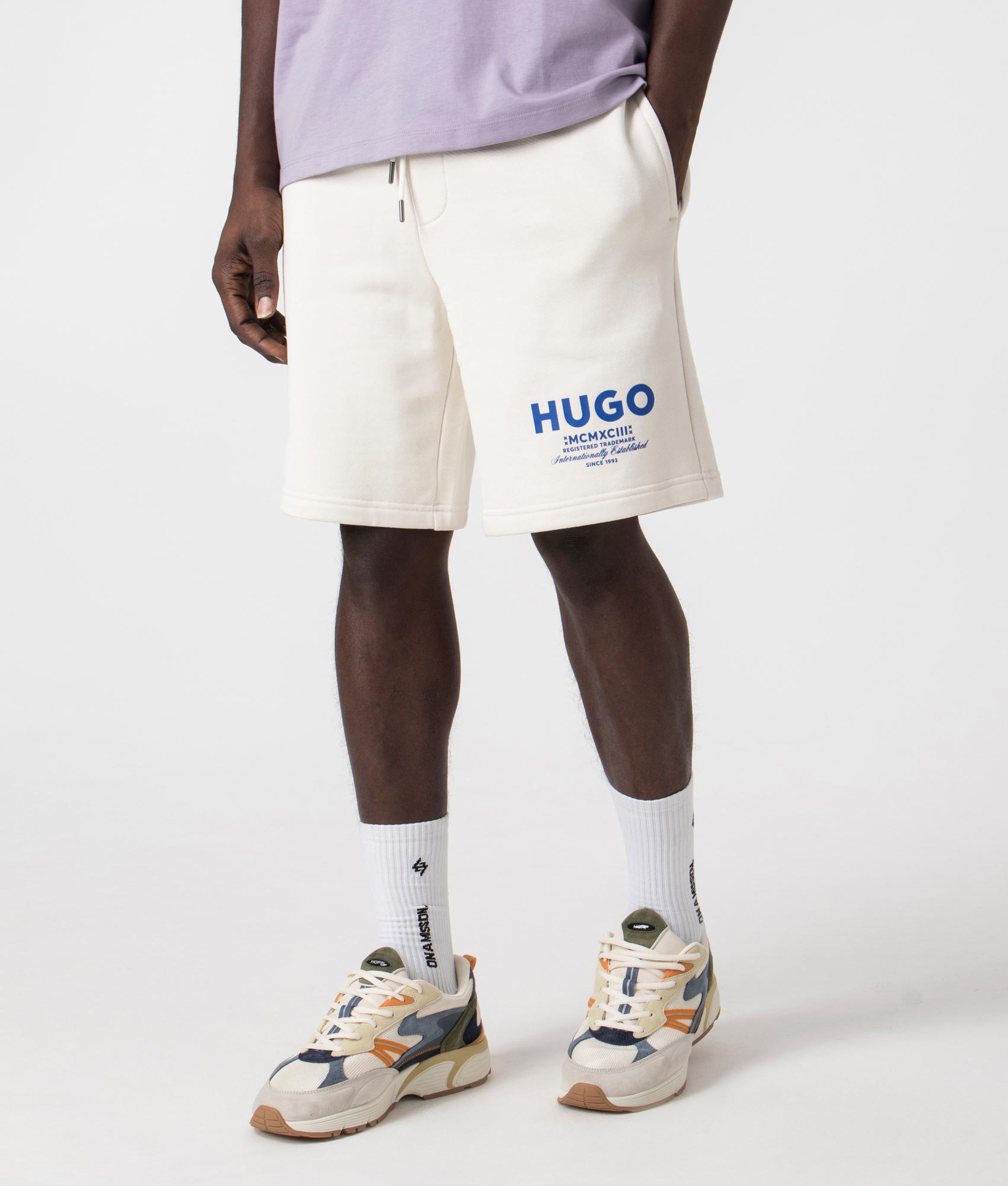 HUGO Mens Relaxed Fit Nomario Sweat Shorts - Colour: 121 Open White - Size: Medium