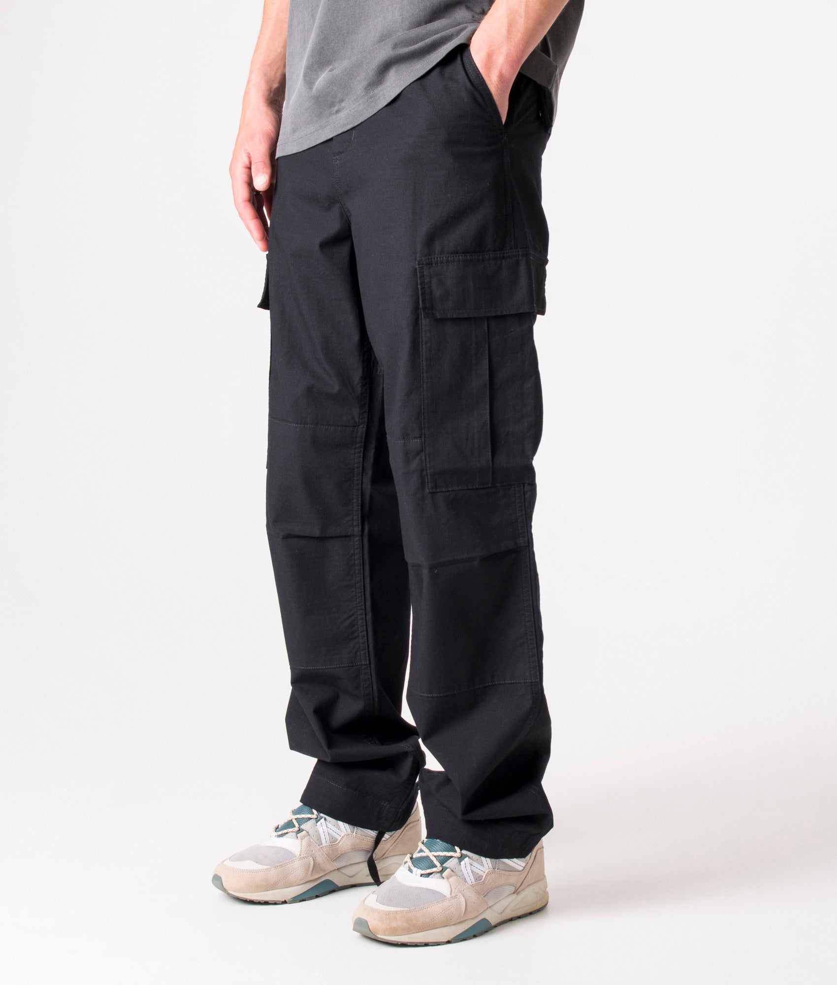 Carhartt WIP Mens Regular Fit Cargo Pants - Colour: 8902 Black - Size: 32R