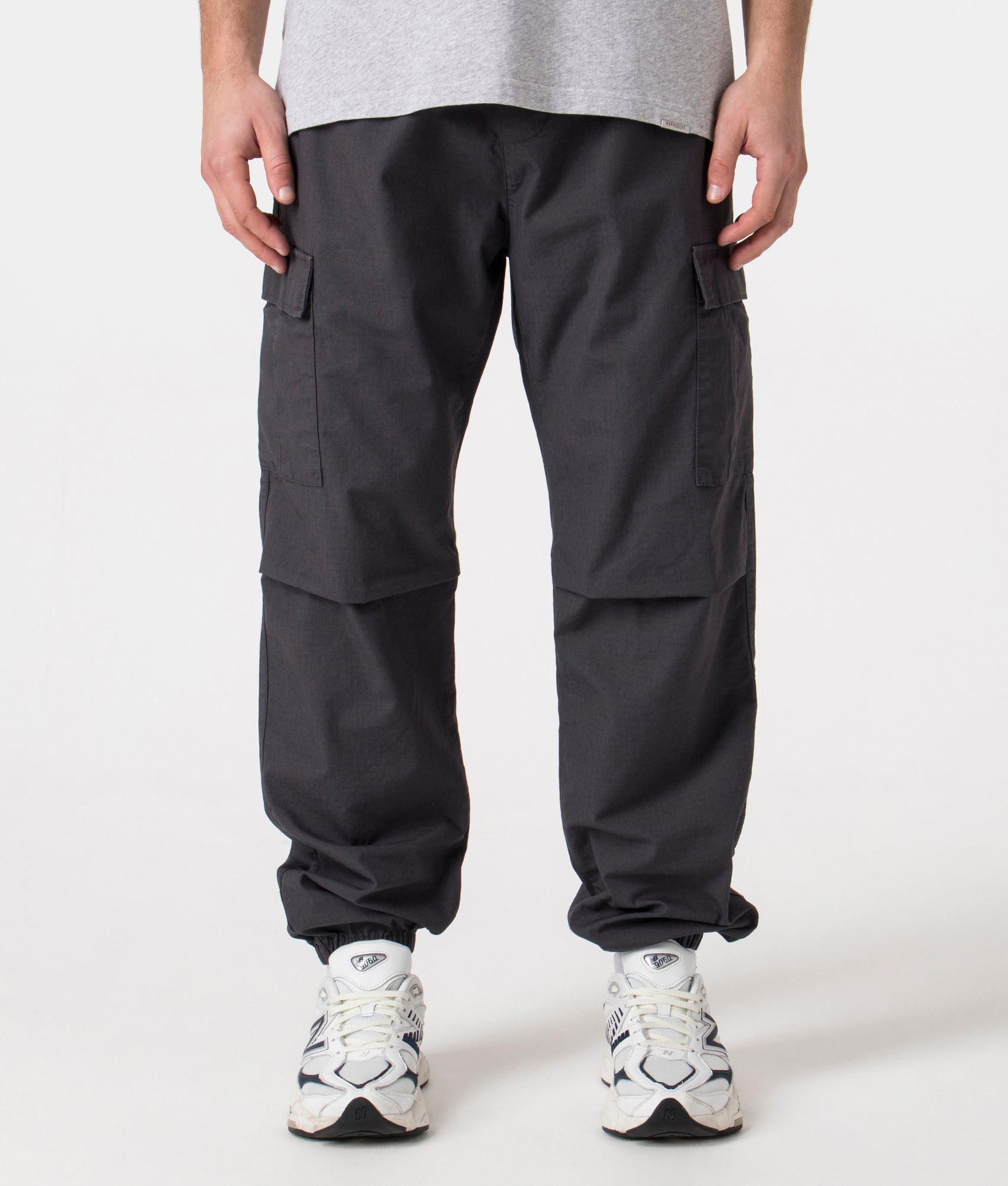 Carhartt WIP Mens Cargo Joggers - Colour: 65402 Flint - Size: Medium