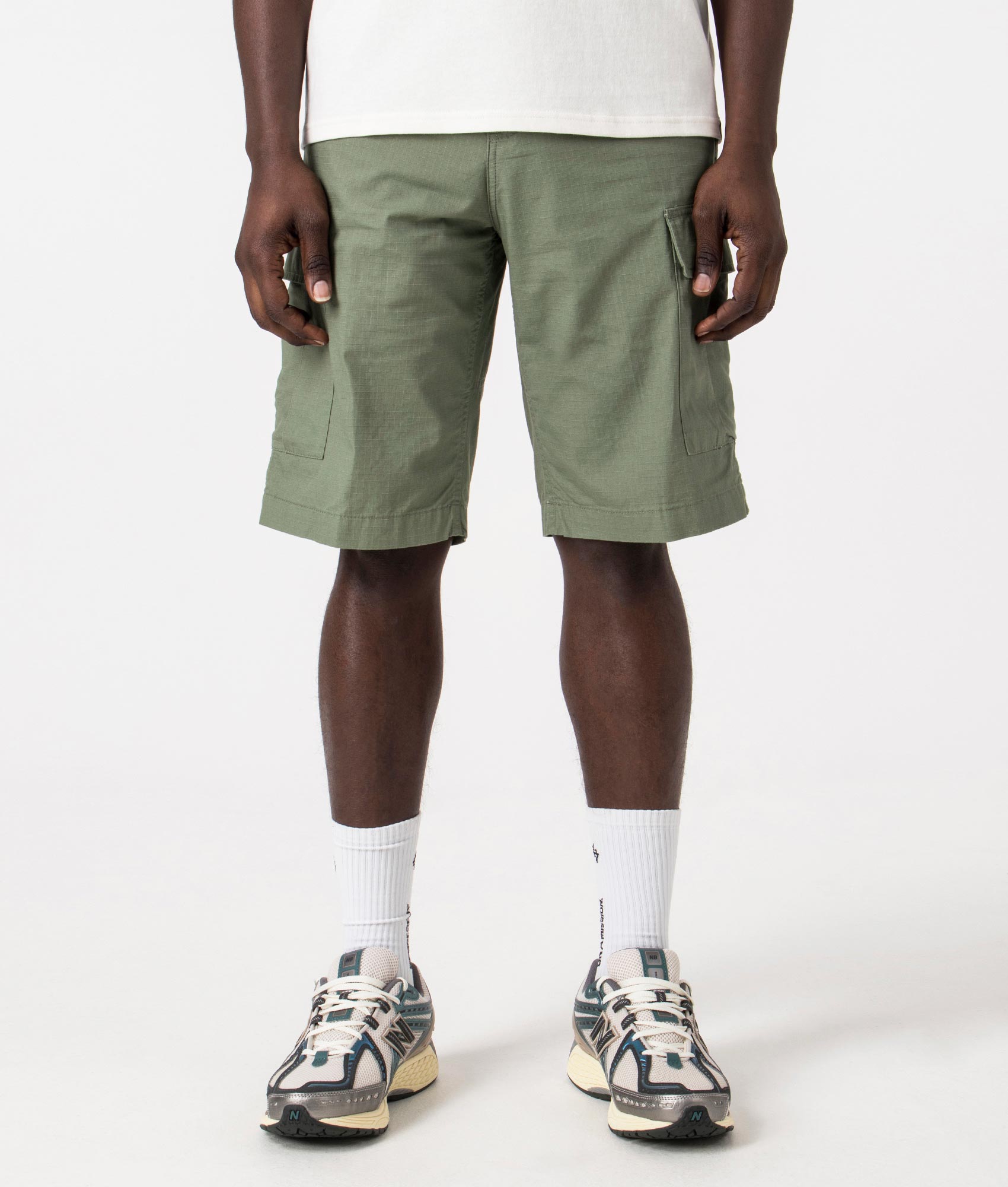 Carhartt WIP Mens Regular Cargo Shorts - Colour: 1YF02 Park - Size: 30W