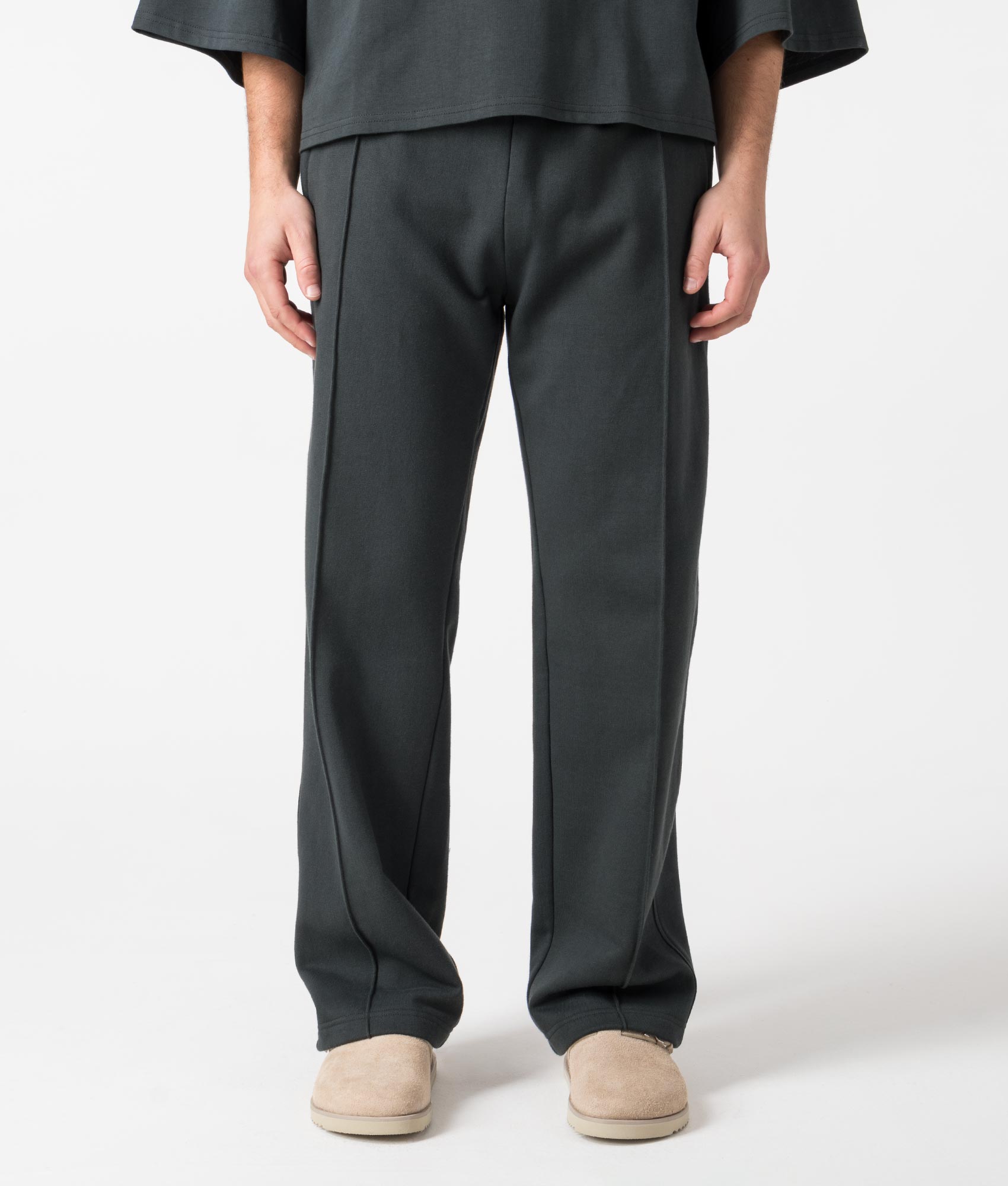 FLORENCE BLACK Mens Relaxed Fit Essential Pleated Joggers - Colour: Vintage Black - Size: Large