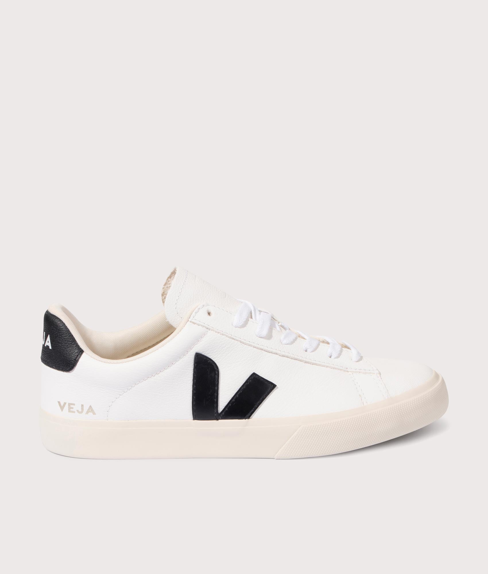 VEJA Mens Campo Chromefree Trainers - Colour: Extra White/Black - Size: 42