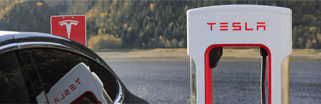 Charging Tesla with the Supercharger