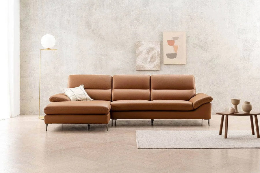 Ghế sofa làm từ da bò Ý có độ êm ái tốt