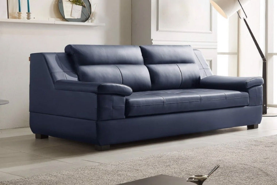 Sofa bố trí ở sảnh chờ giúp khách hàng có thể nghỉ ngơi