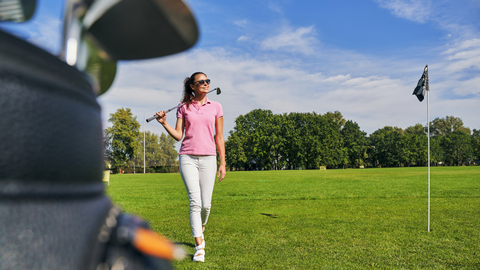 golf equipment, beginner golf, female golf player, golf supplies 