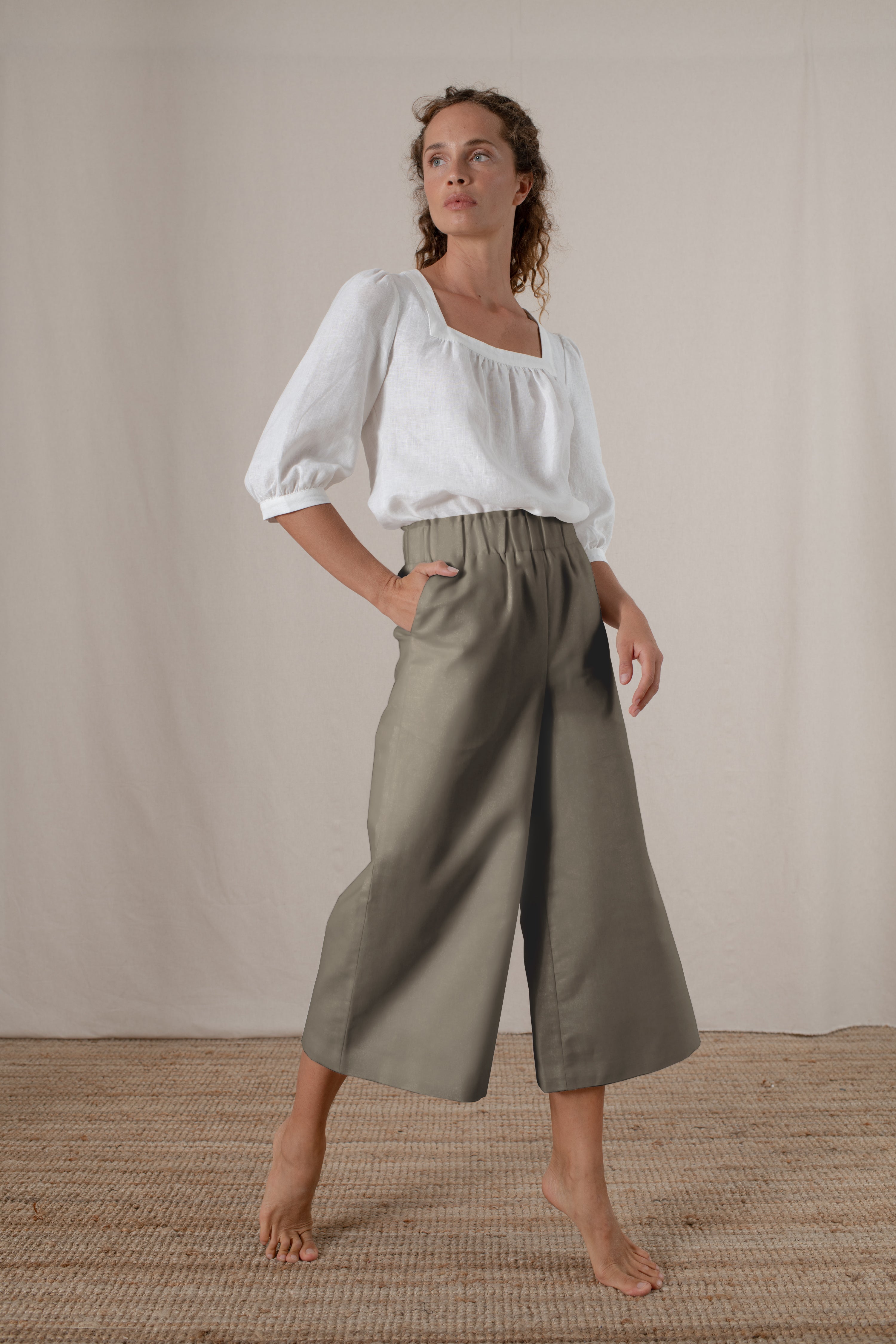Eloquii Cropped Wide Leg Linen Pants | Musings of a Curvy Lady | Wide leg  pants outfit work, Wide leg pants outfit, Plus size outfits