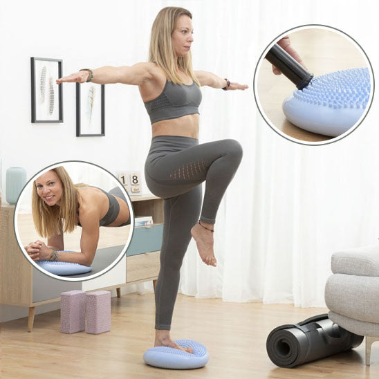 Tapis-pilates-femme-debout-équilibre