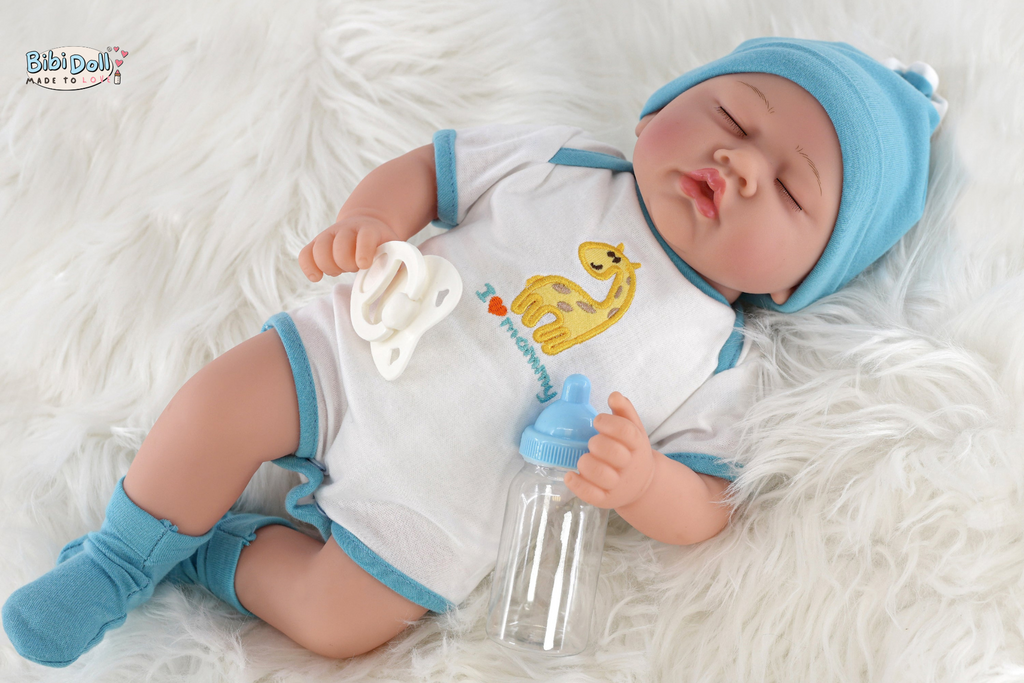 Reborn Dolls: The Lifelike Toy That's Taking the Market by Storm Blog Post
