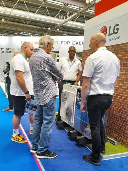 Installer Show LG Heat Pump