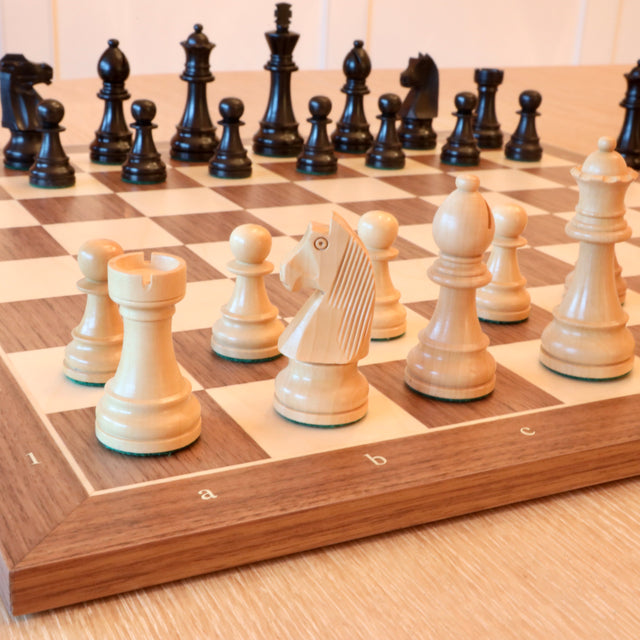 Picture of German Knight Tournament Series Chess Set