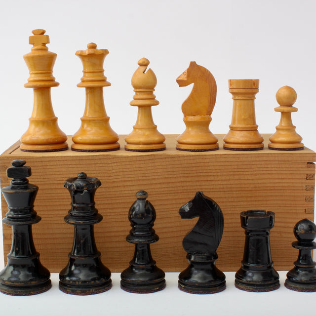 Picture of Vintage French Staunton Chess Pieces - Likely Pre-1965 Lardy