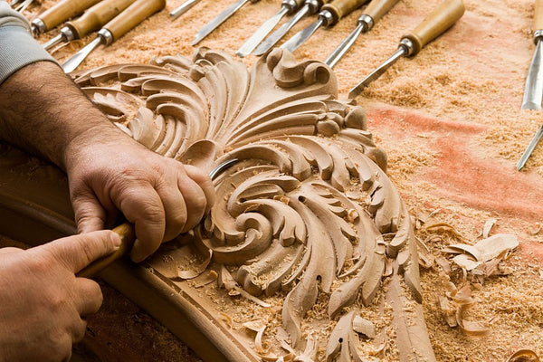 Wood Carving / Power Carving Techniques That Every Woodworker Should Know -  Woodford Tooling