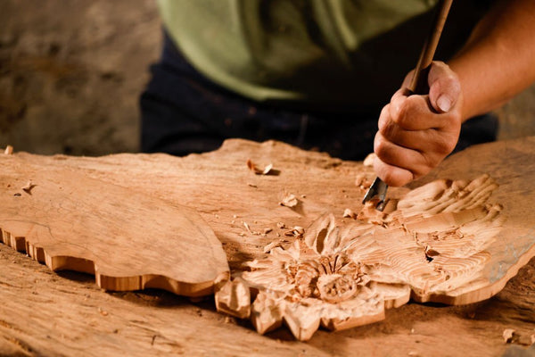  Exploring different styles of wood carving