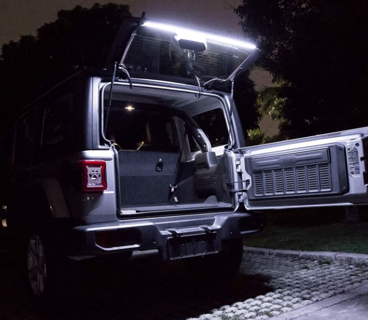 Tailgate Windshield Rear Glass LED Light Bar for Jeep Wrangler JK & JL –  Desert Leaders