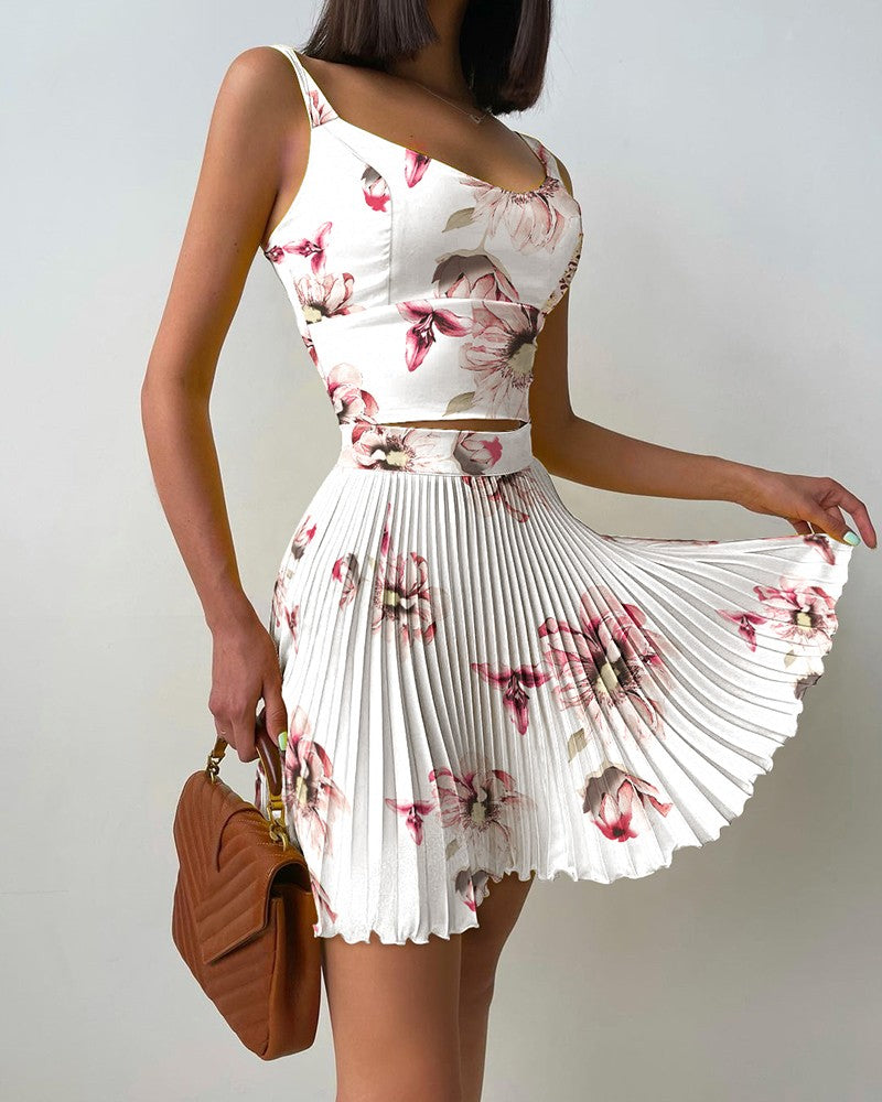 Floral Print Crop Tank Top & Pleated Skirt Set