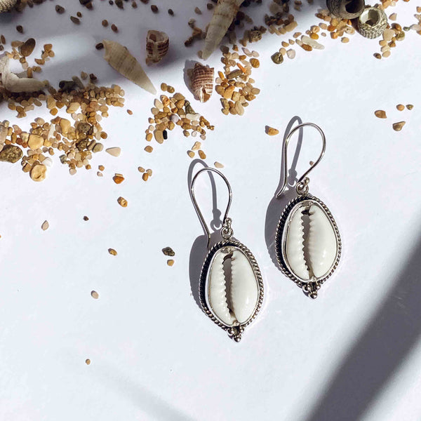 Cowrie Shell Earrings - Palomita Jewellery