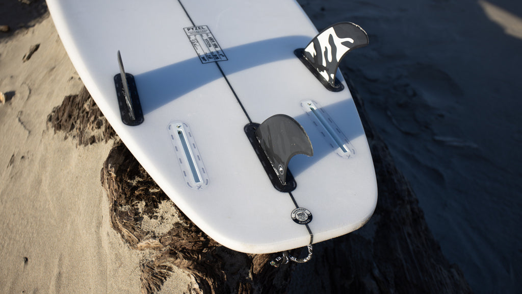 Pyzel White Tiger Surfboard Fin setup