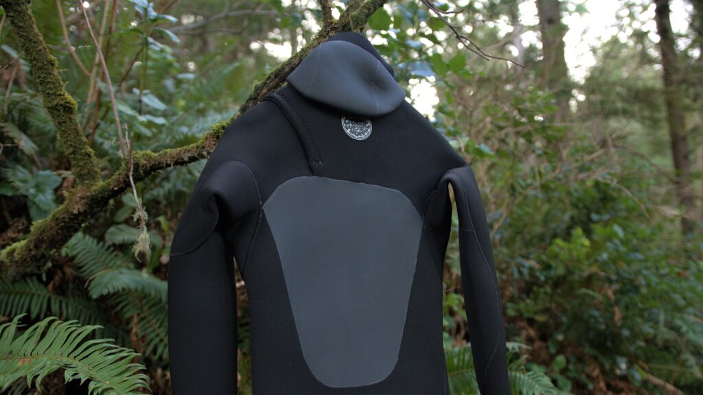 Rip Curl Flashbomb Wetsuit smooth skin paneling.