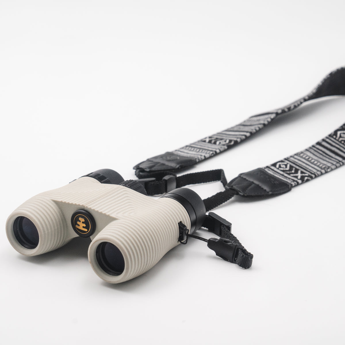 Nocs Provisions Standard Issue Waterproof Binoculars - Image 84