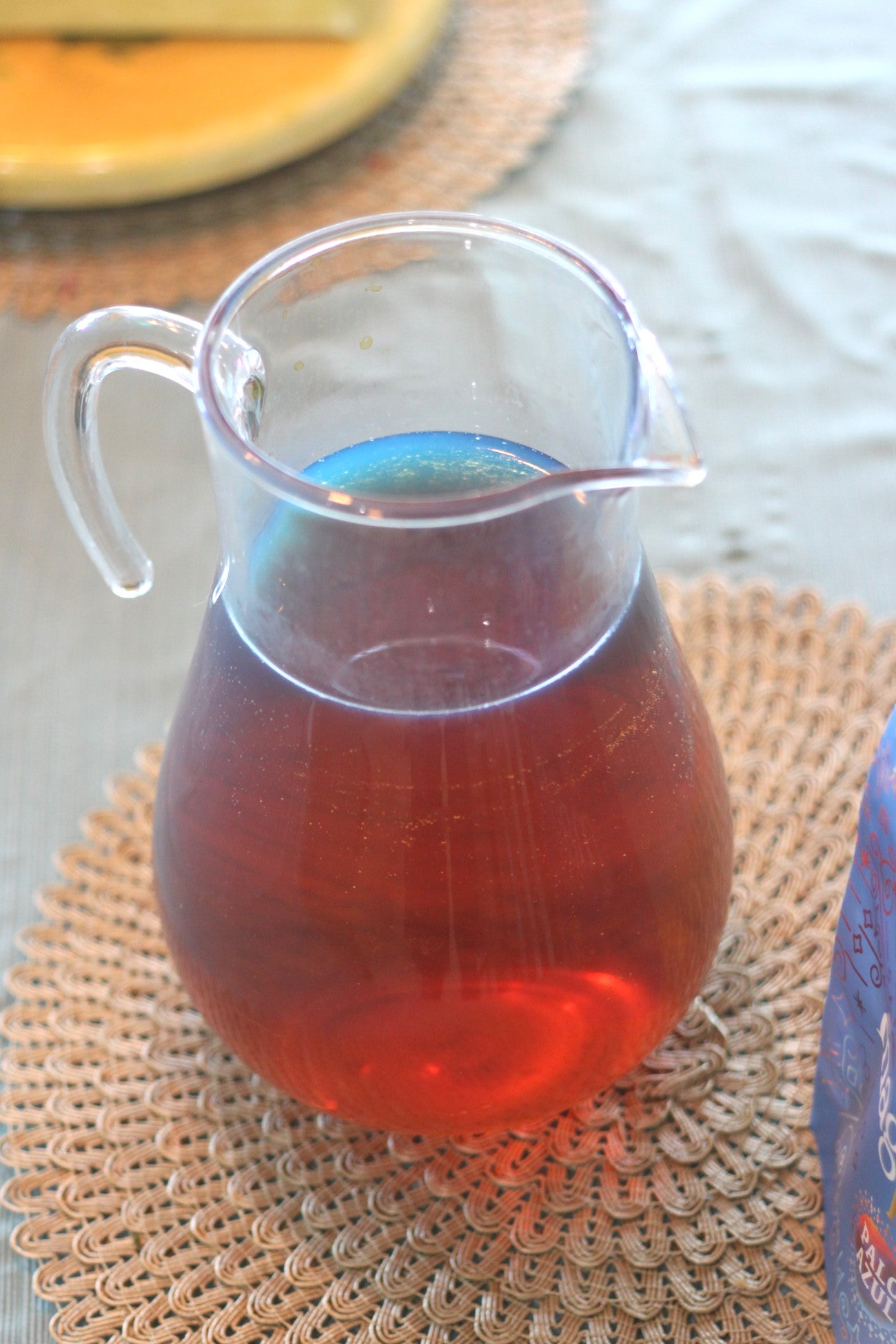 palo azul 1 gallon pitcher