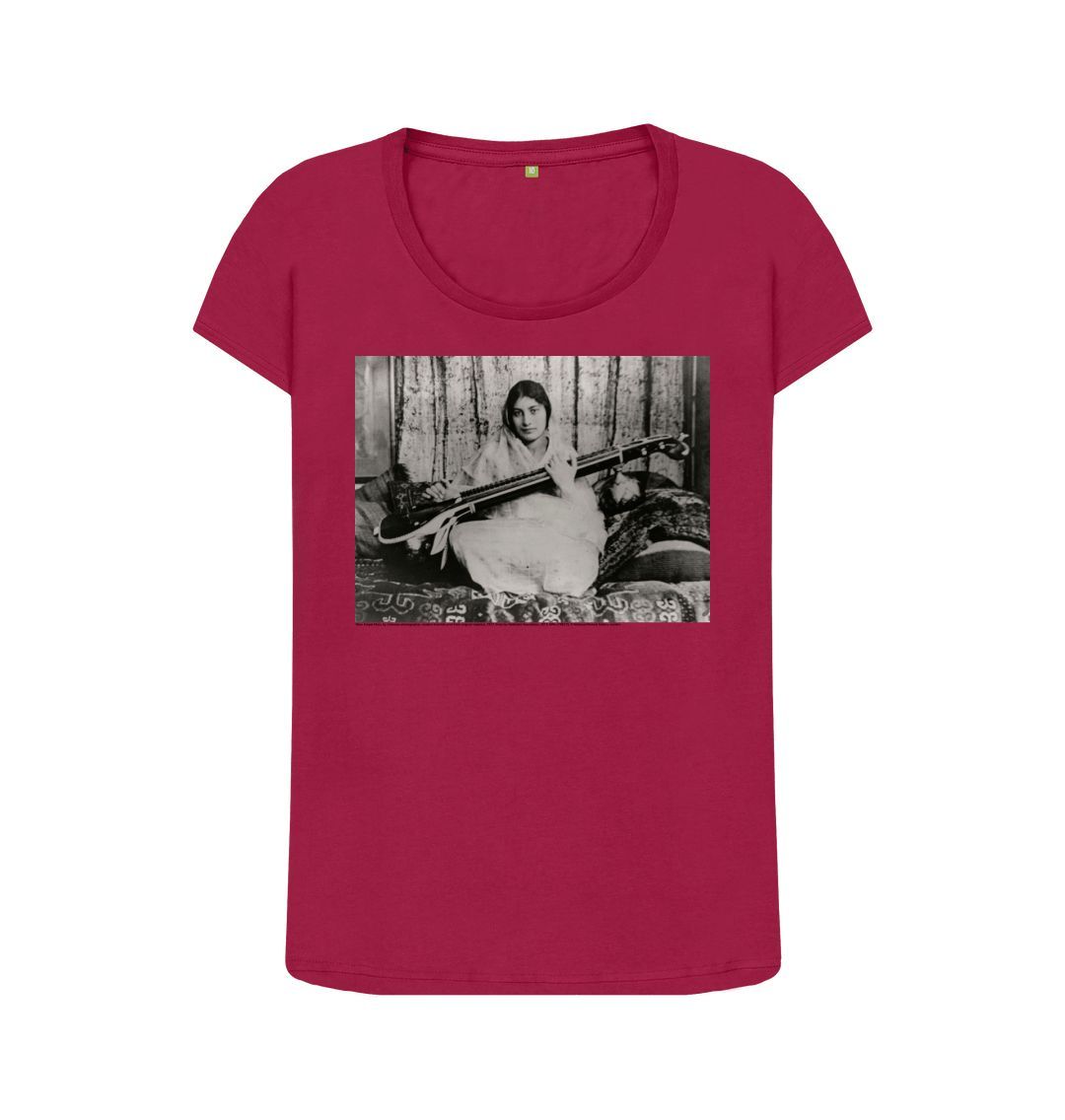 Cherry Noor Inayat Khan Women's Scoop Neck T-shirt