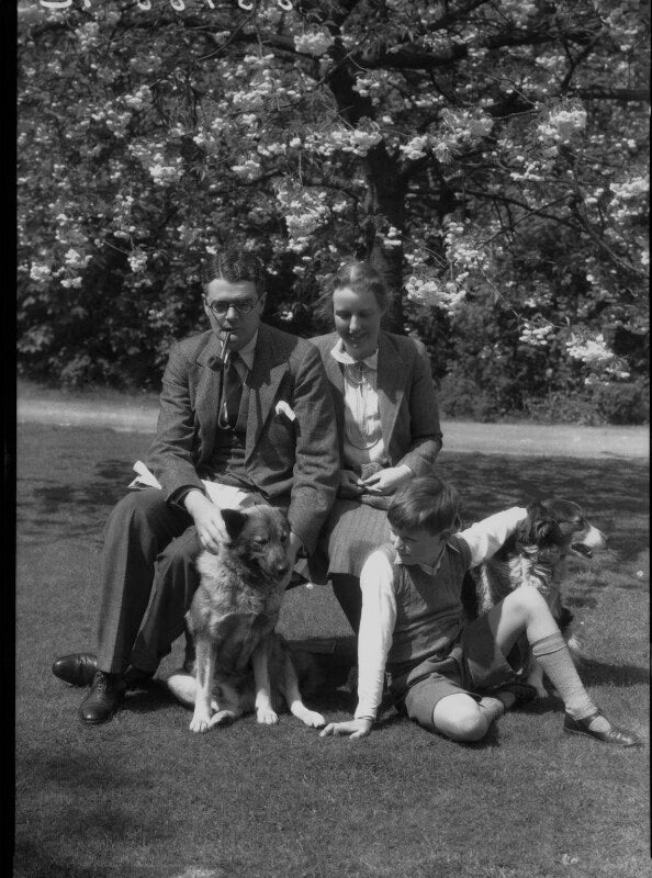 Rodney Elton, 2nd Baron Elton of Headington; Dedi Hartmann; Godfrey El ...