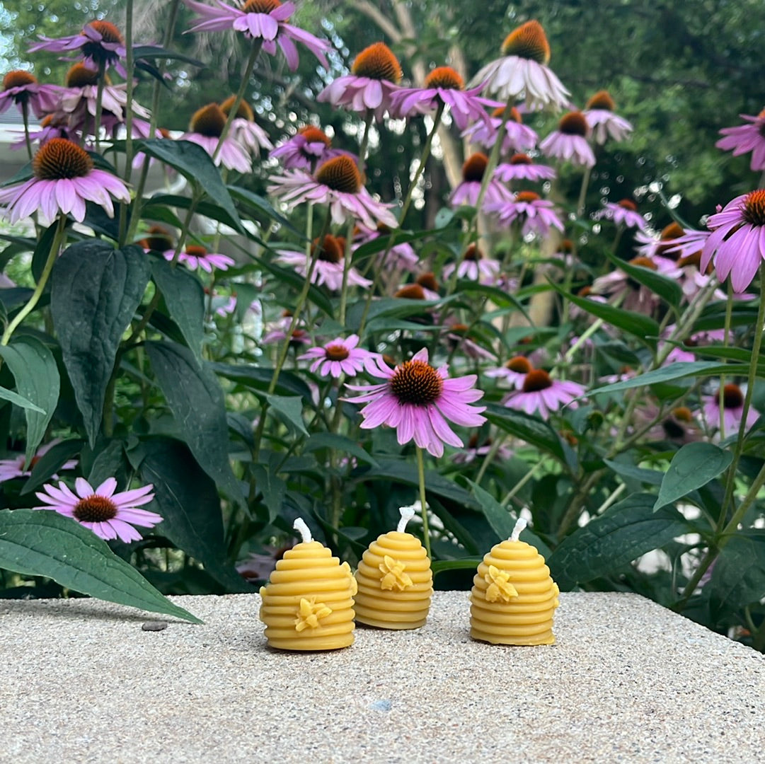 Beeswax candle skep