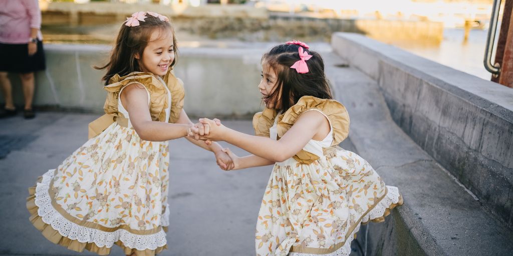 girls play wear floral frock print