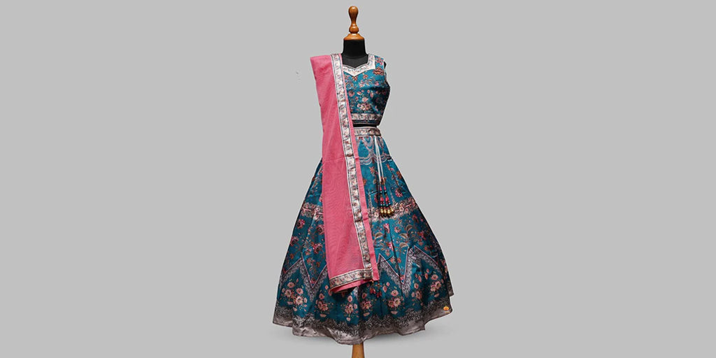 kids-lehenga-chloli