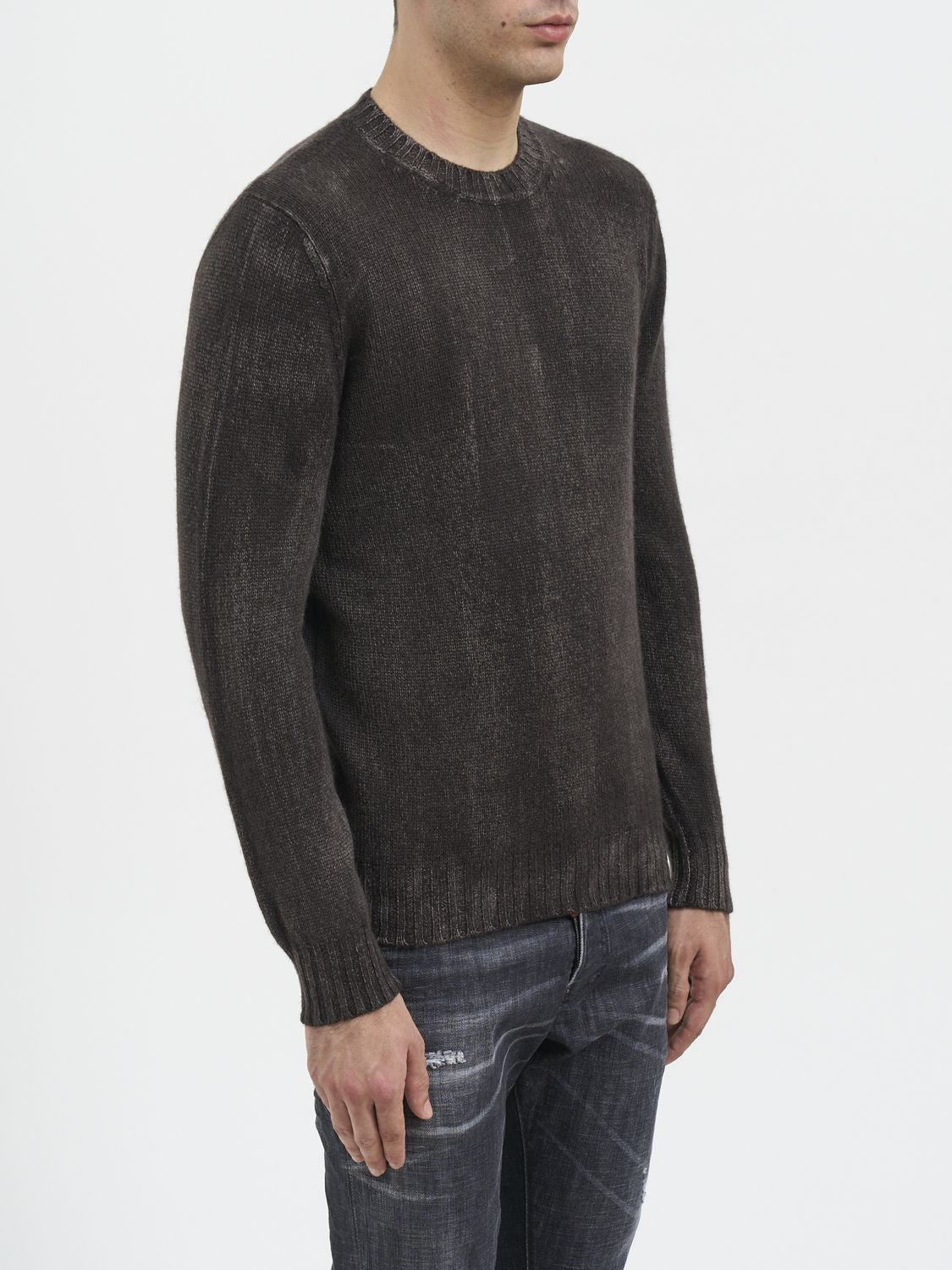 Avant Toi Crew Neck Cashmere Sweater In Black