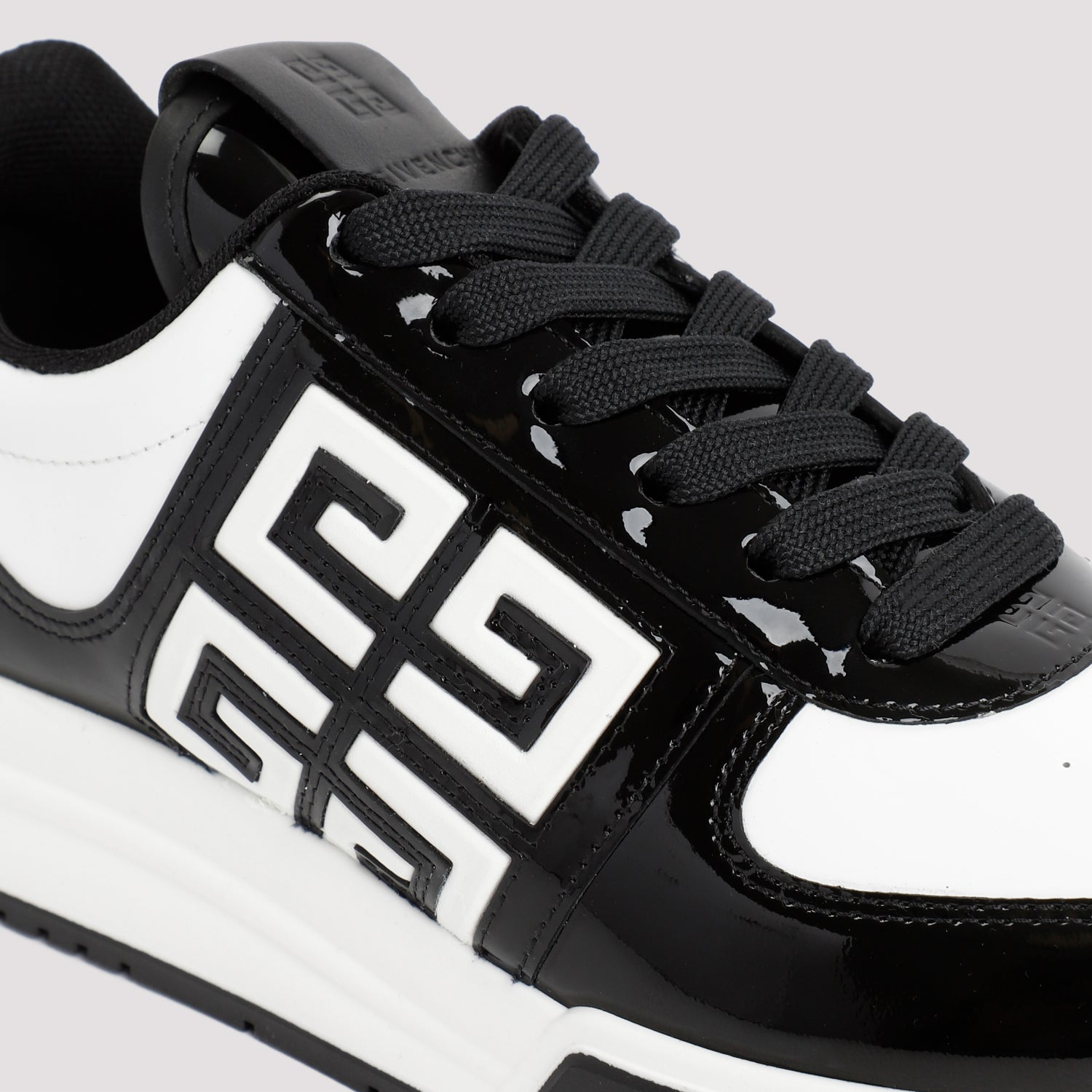 Givenchy G4 Low-top Sneakers