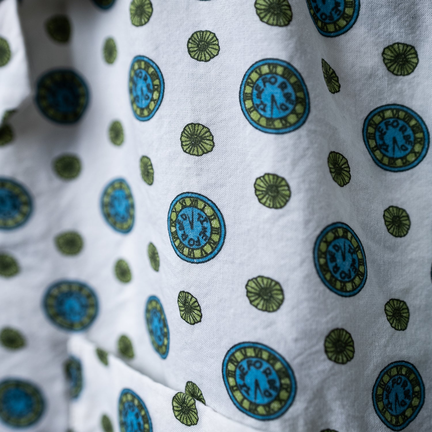 kinema small pattern pajamas shirt 【オンラインショップ】 www.onbit.mx
