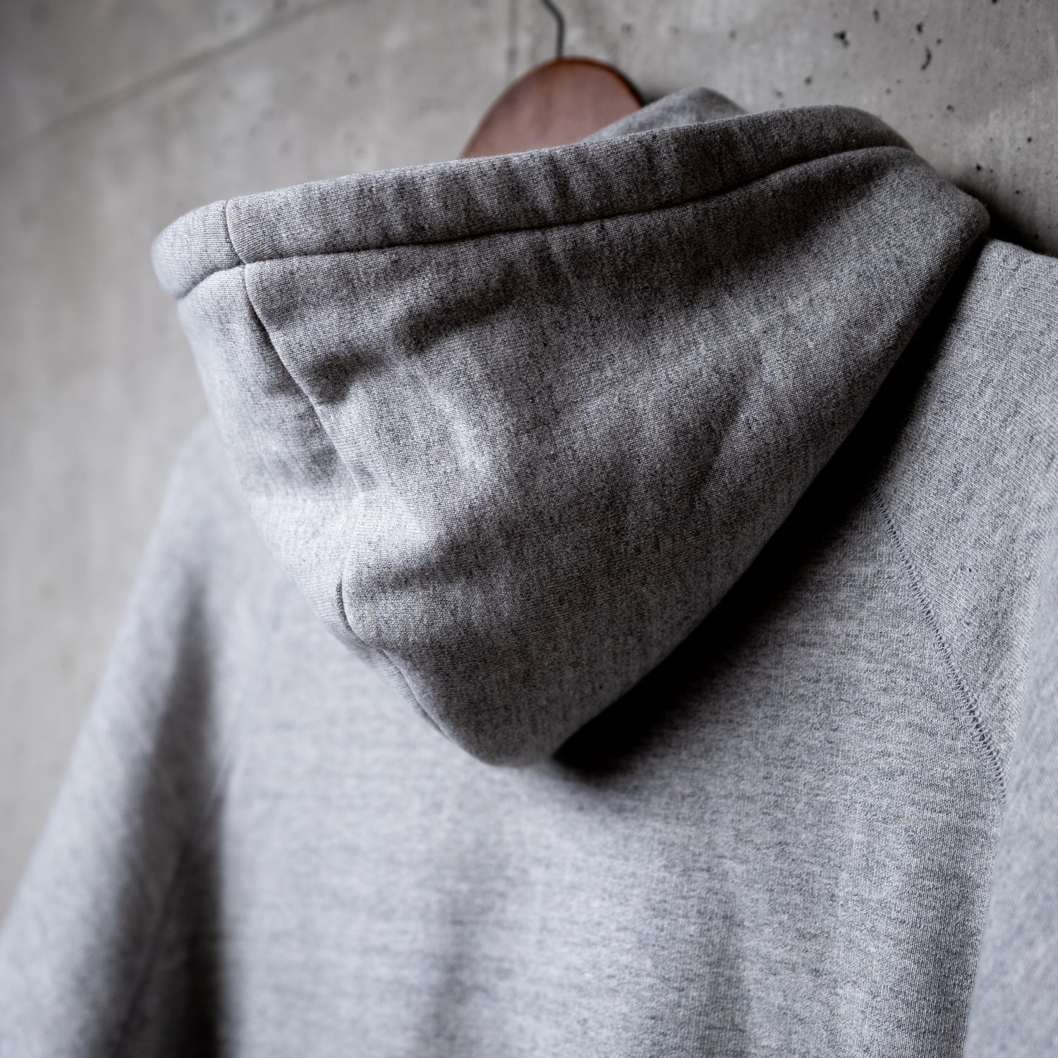 loopwheel knit zip hoodie