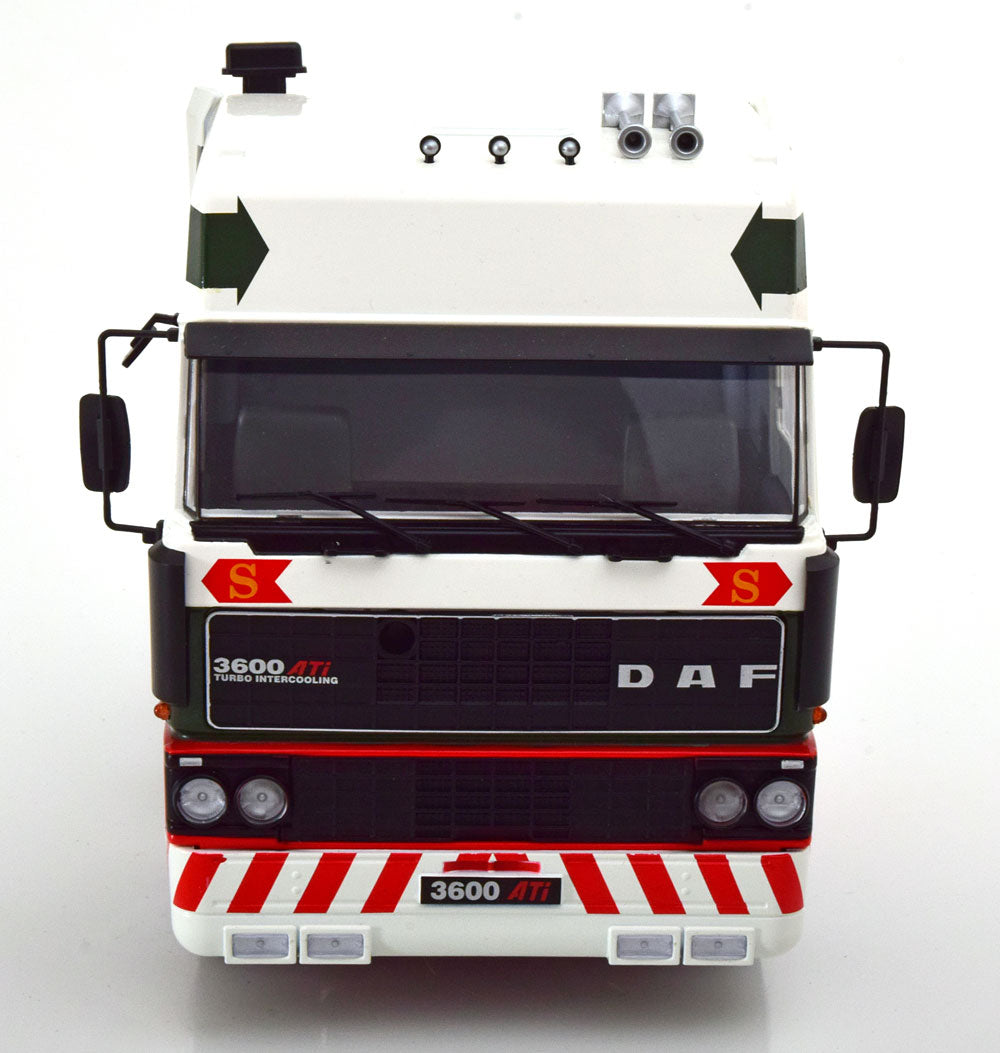 DAF 3600 Space Cab 1986, green/red/white - Road Kings 1:18