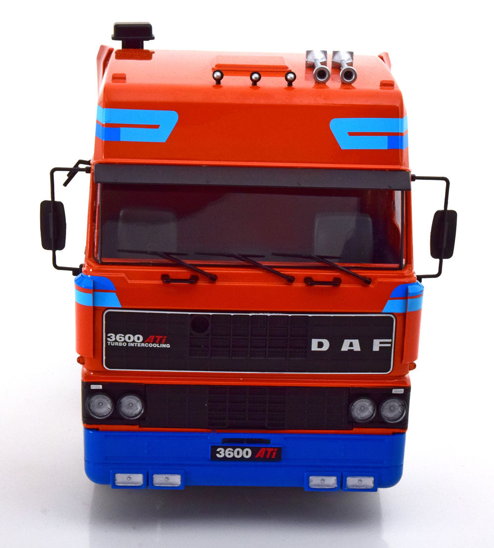 DAF 3600 Space Cab 1986 red-orange/blue - Road Kings 1:18