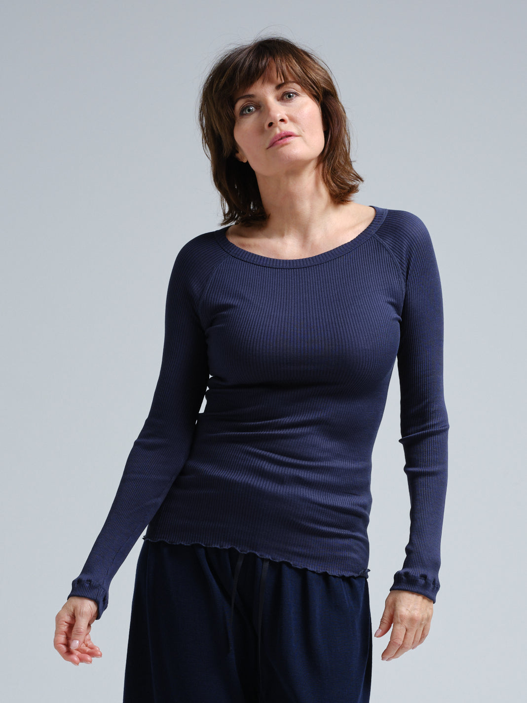 Se Silky Jade | Silke - Navy - One Size hos Seamless Basic