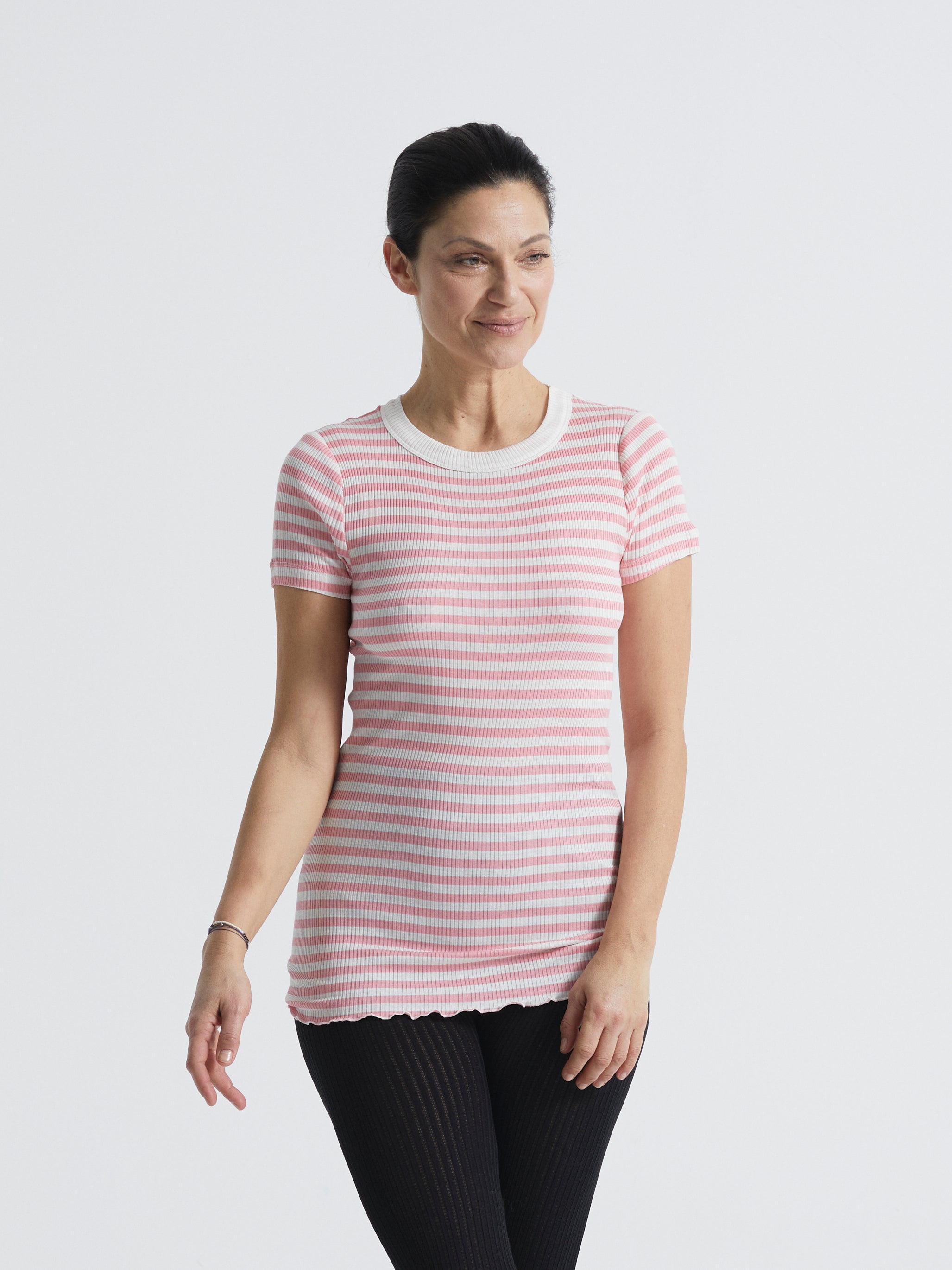 Billede af Silky Tee | Silke - Pink/off-white - One Size