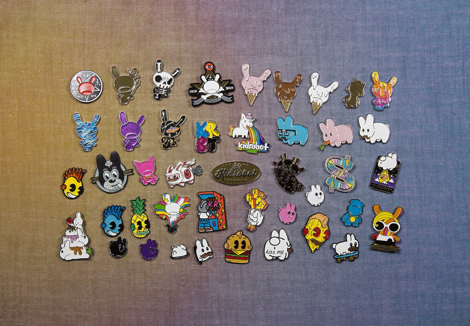 Pinning & Winning Blind Box Enamel Pin Series– Kidrobot