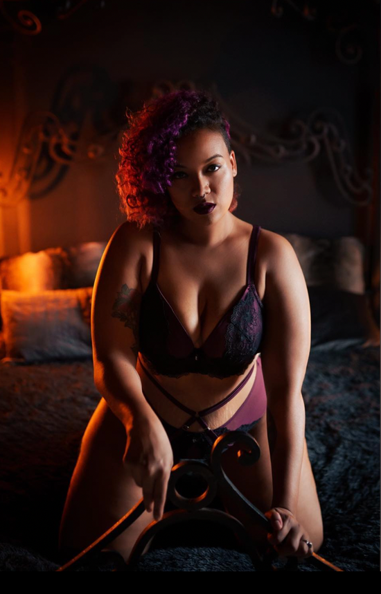 Interview with Erotica and Boudoir Photographer LeZandra McGinnis