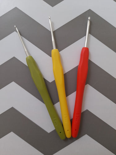 Elle Rubber Grip Crochet Hooks – Woolcrate