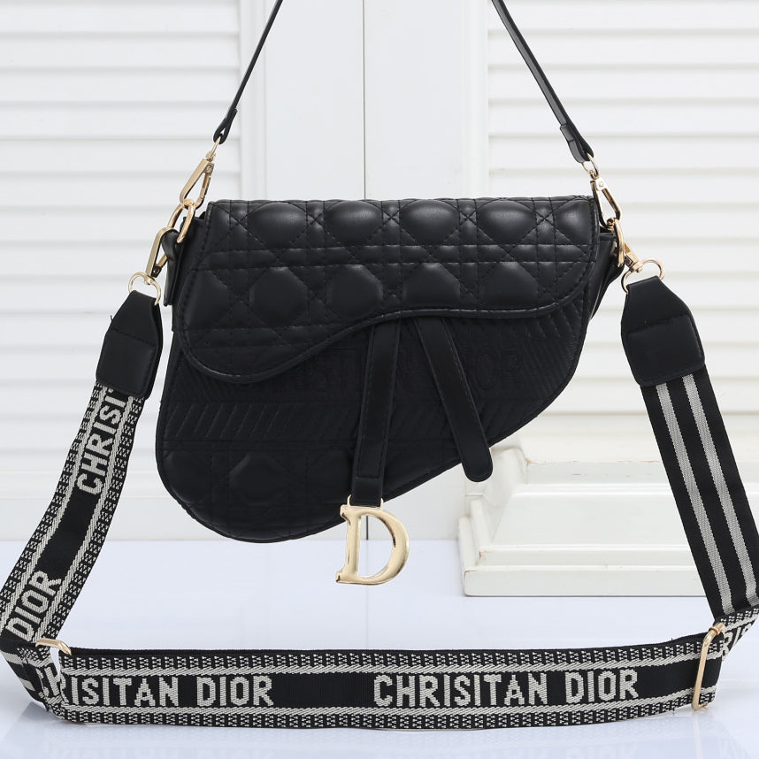 Christian Dior solid color embossed letters ladies shopping mess