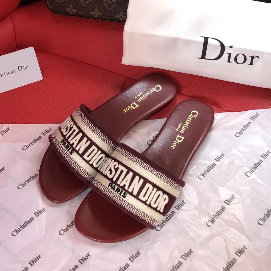 Dior CD New Shoes Embroidered Slippers Fashion Ladies Sandals