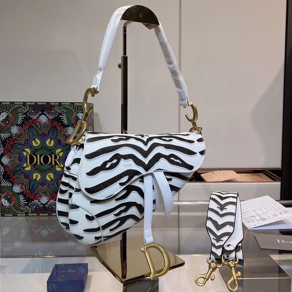 Dior CD Fashion Ladies Shoulder Messenger Bag Saddle Bag Handbag