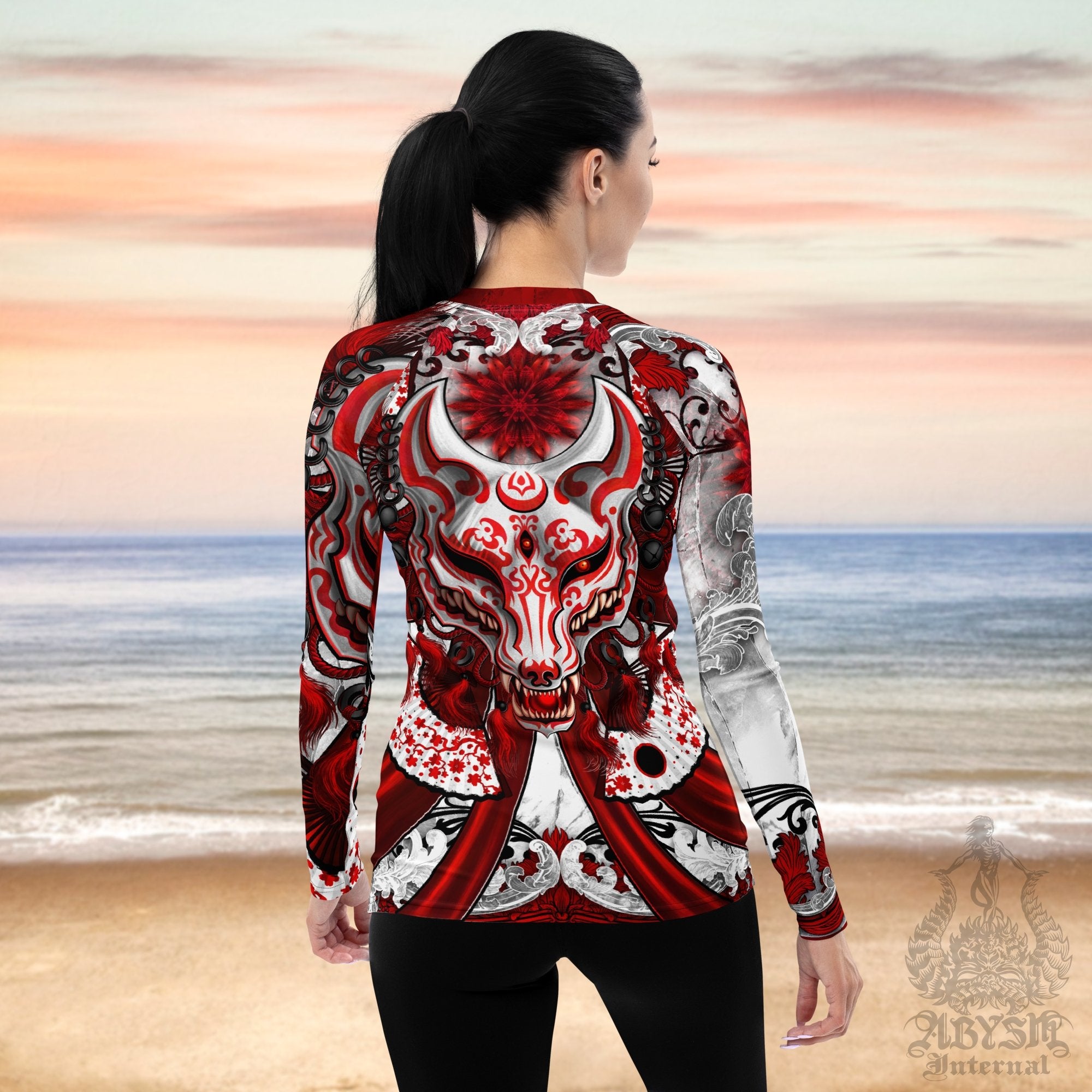 Mushrooms Sleeves Women's Rash Guard, Pastel and Black Long Sleeve