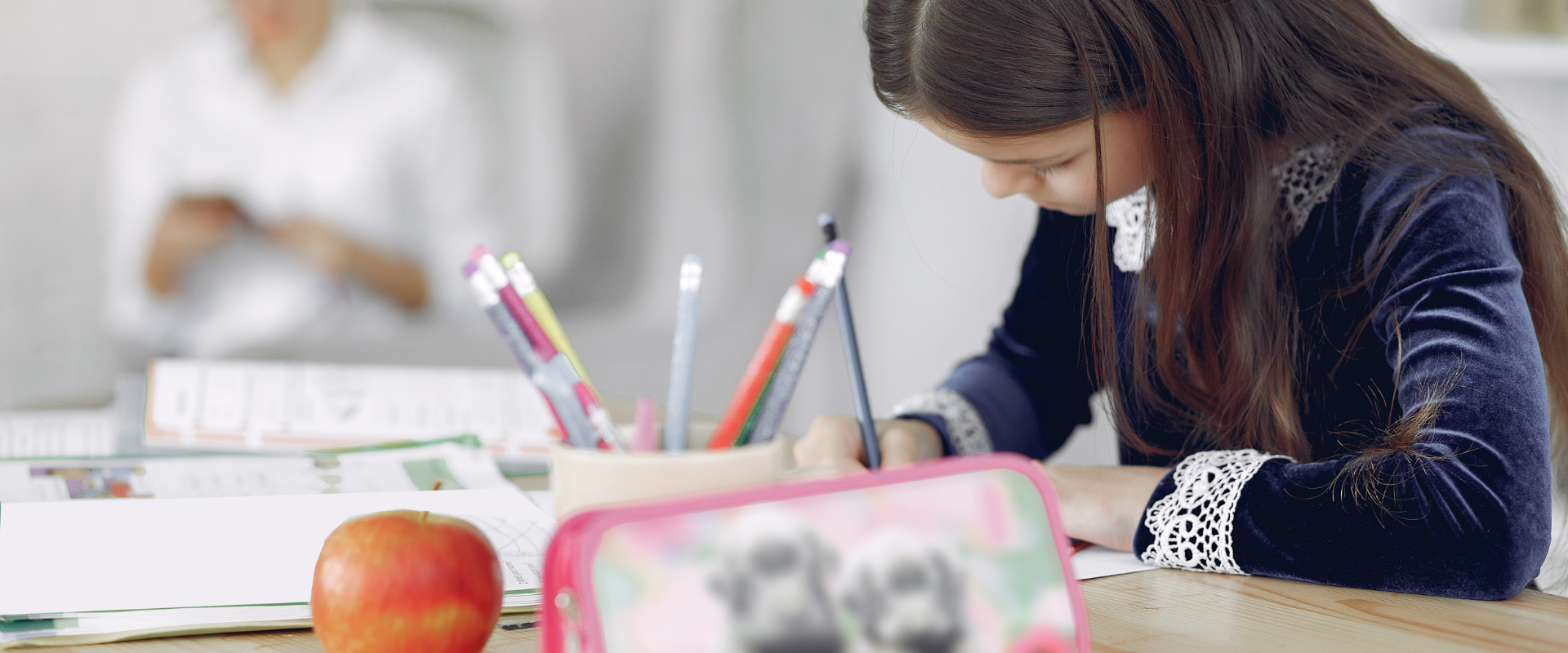 Jak suplementacja Colostrum pomoże zwiększyć frekwencję Twojego dziecka w szkole?