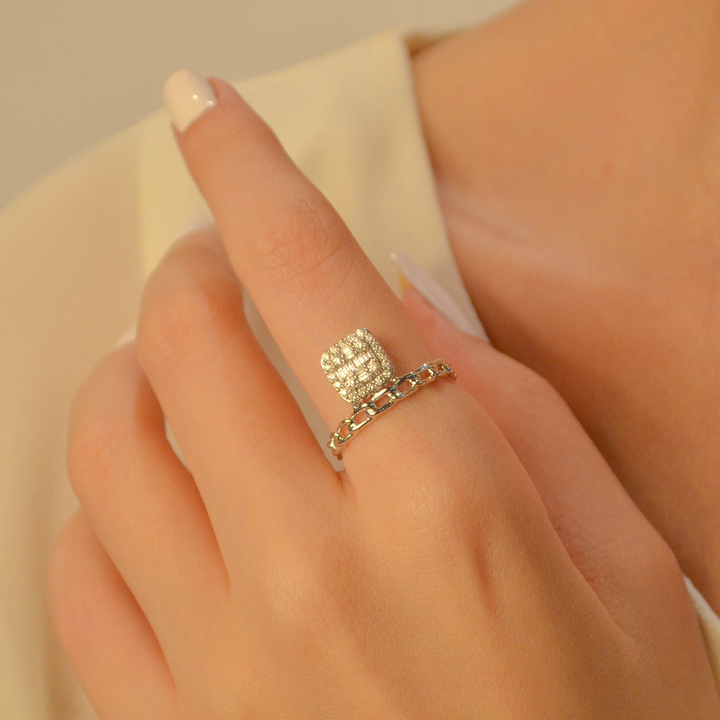 18 Karat White Gold Diamond Ring, Square Shaped Diamond Ring For Sale at  1stDibs | square shaped ring, square white gold engagement rings, square  shaped rings