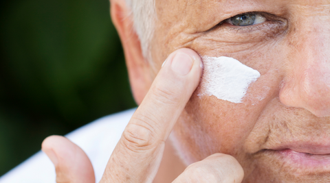 MännerSache Gesichtspflege Gesichtscreme Männer Hautalterung Anti Aging Antifalten faltencreme creme im Gesicht