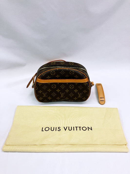 Sold at Auction: LOUIS VUITTON. COMPIEGNE MODEL BAG, CIRCA 2000.
