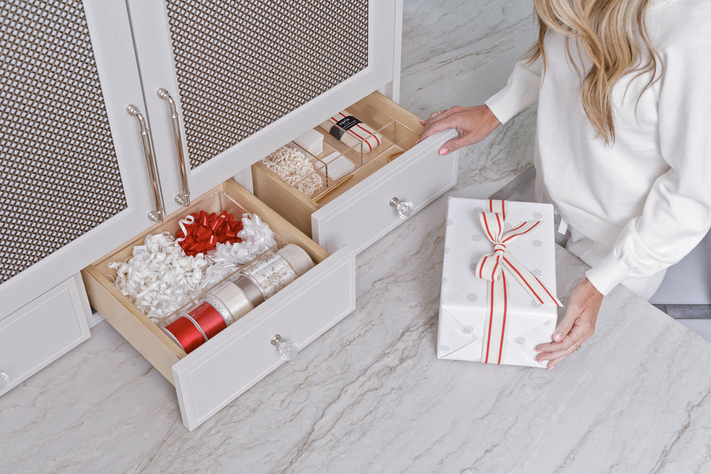 Gift wrap drawer with present